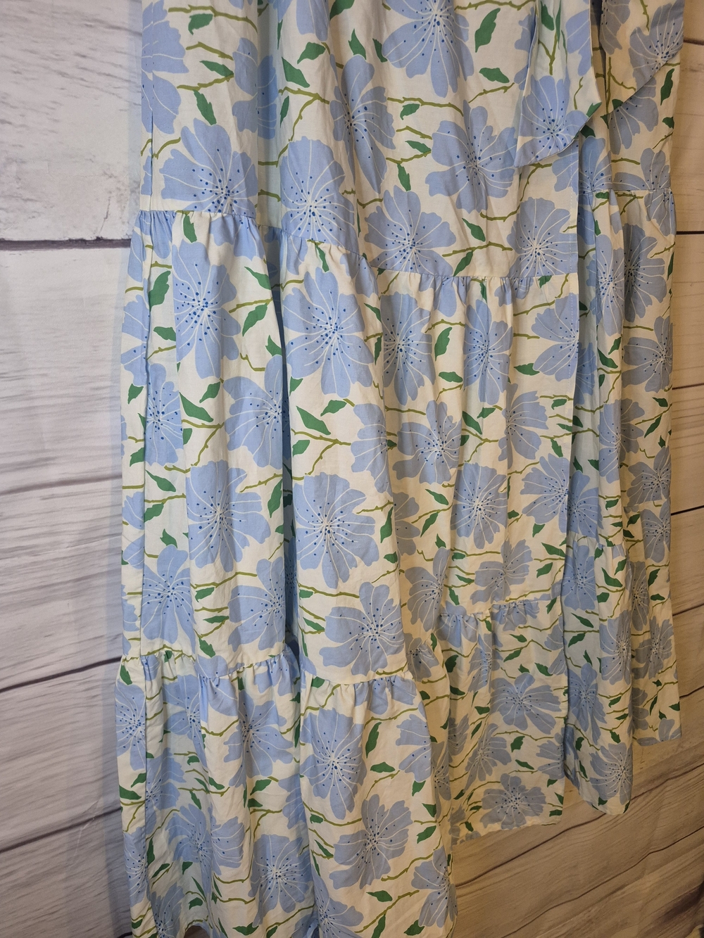 Who What Wear Blue Floral Tiered Maxi Wrap Skirt Cottagecore Vacation Style M - Picture 5 of 12